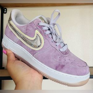 Nike Women Suede Sneakers